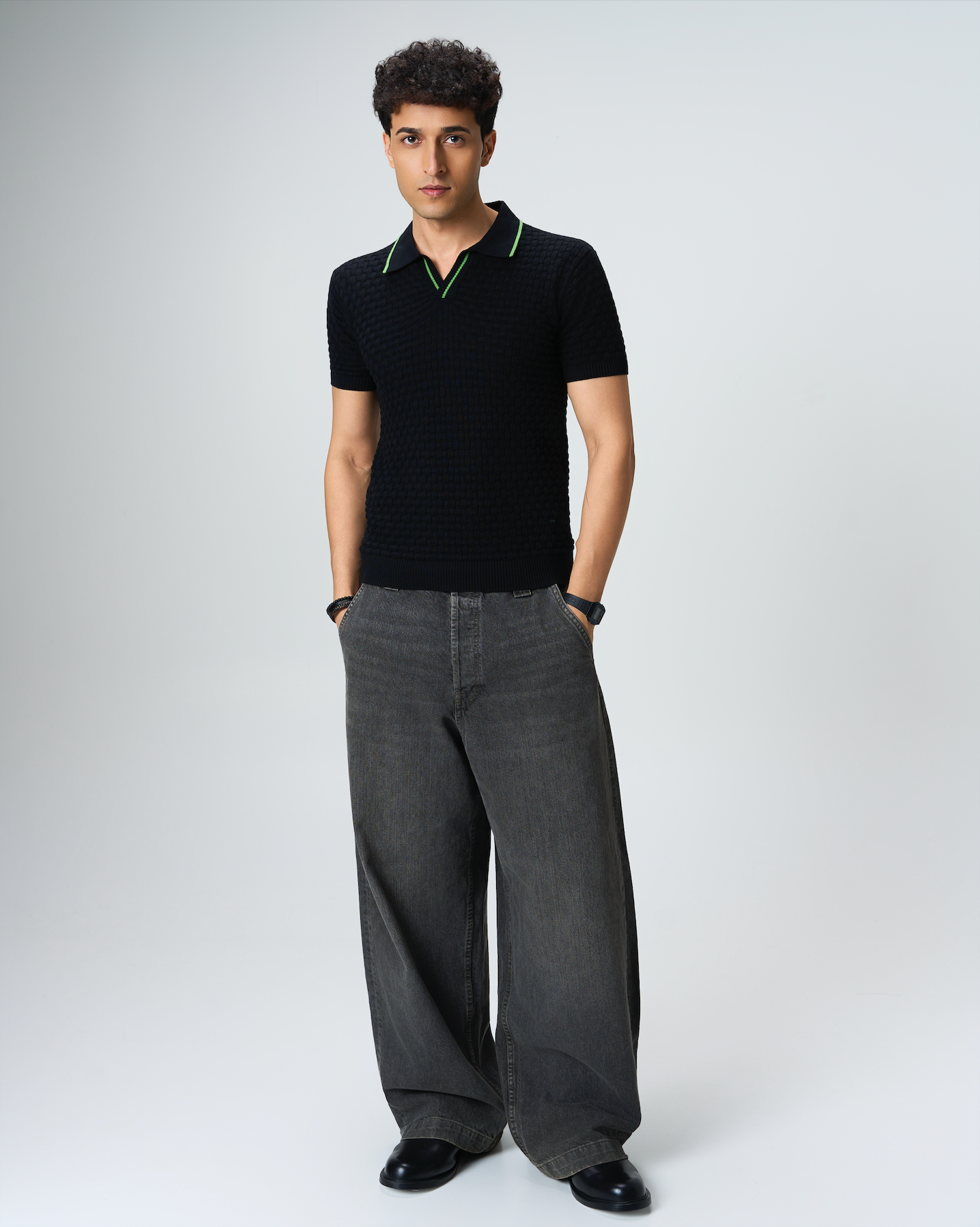 Grass Green Piping Basket V-Polo - 100% Cotton - II