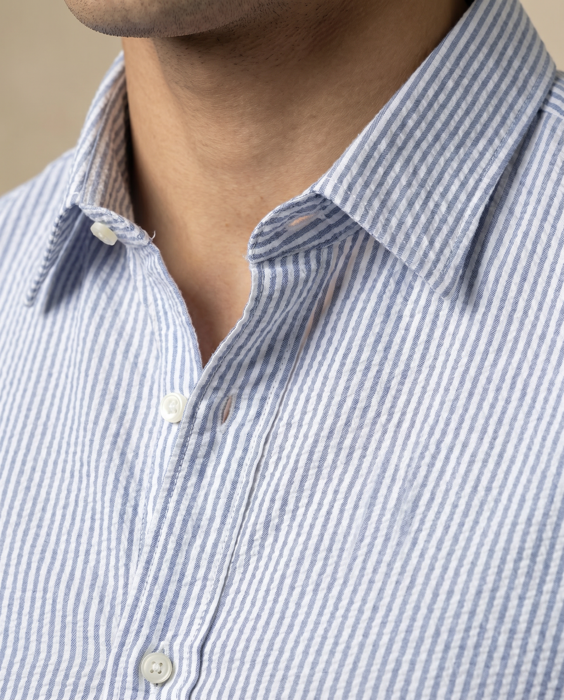 Soft White Seersucker Stretch Shirt - Blue Stripe