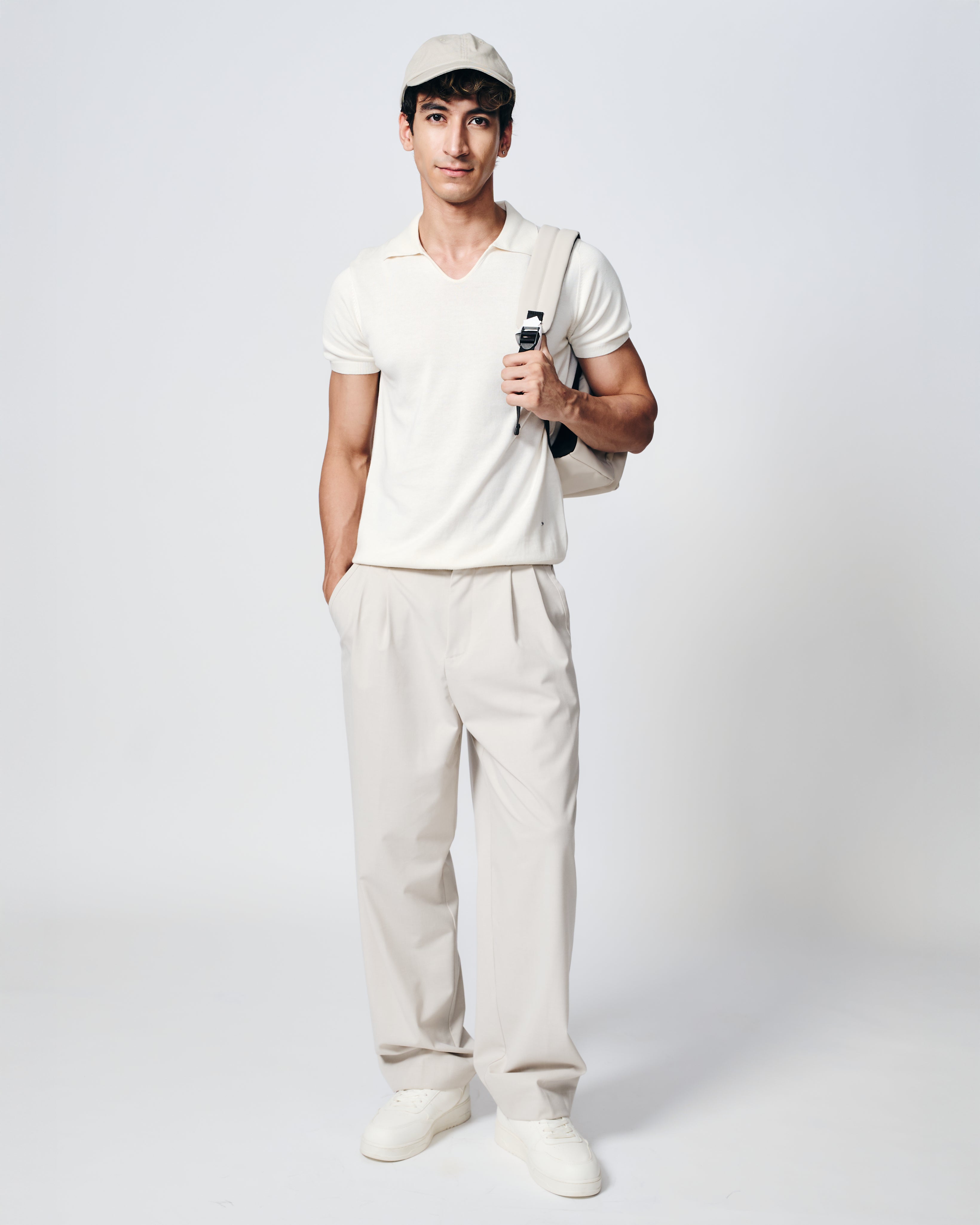 SOFT WHITE COTTON-BAMBOO U-NECK POLO T-SHIRT
