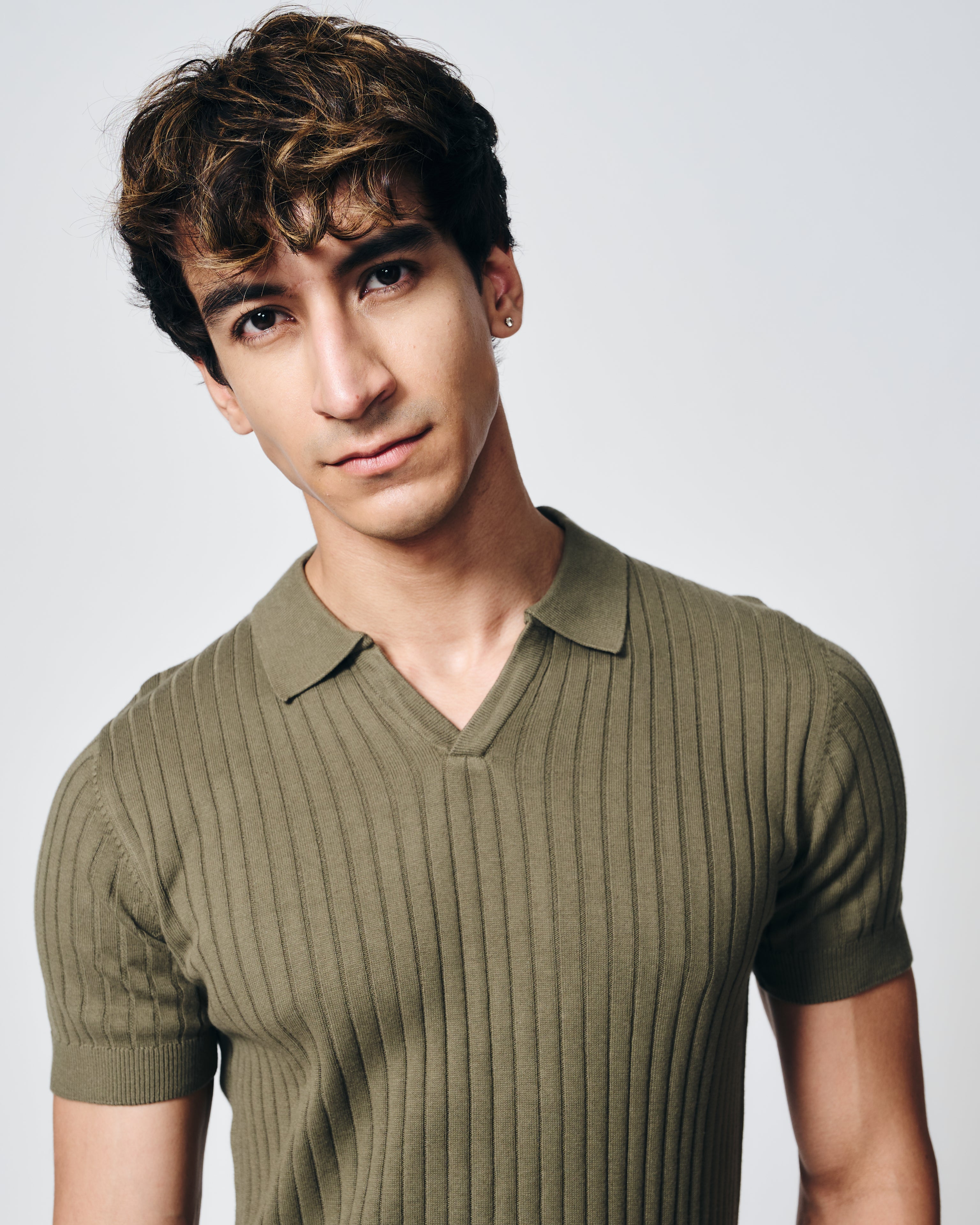 KHAKI GREEN COTTON-BAMBOO V-NECK DROP NEEDLE POLO T-SHIRT